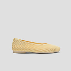 Square-Toe Margot V-Cut Flats (Margot 3.0)